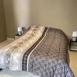 Casa vacanze Maison près plage avec jardin, 2 chambres pour vacances paisibles - FR-1-323-500