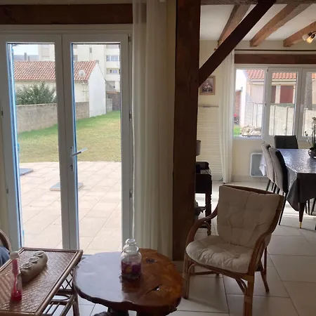 Maison près plage avec jardin, 2 chambres pour vacances paisibles - FR-1-323-500 *